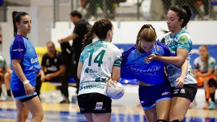 La Copa de la Reina, sin pena y con gloria para el Lobas Oviedo Balonmano Femenino