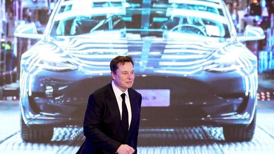 La inversión de Elon Musk en Bitcoin le cuesta 140 millones a Tesla