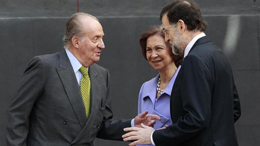 Los Reyes, con Rajoy.