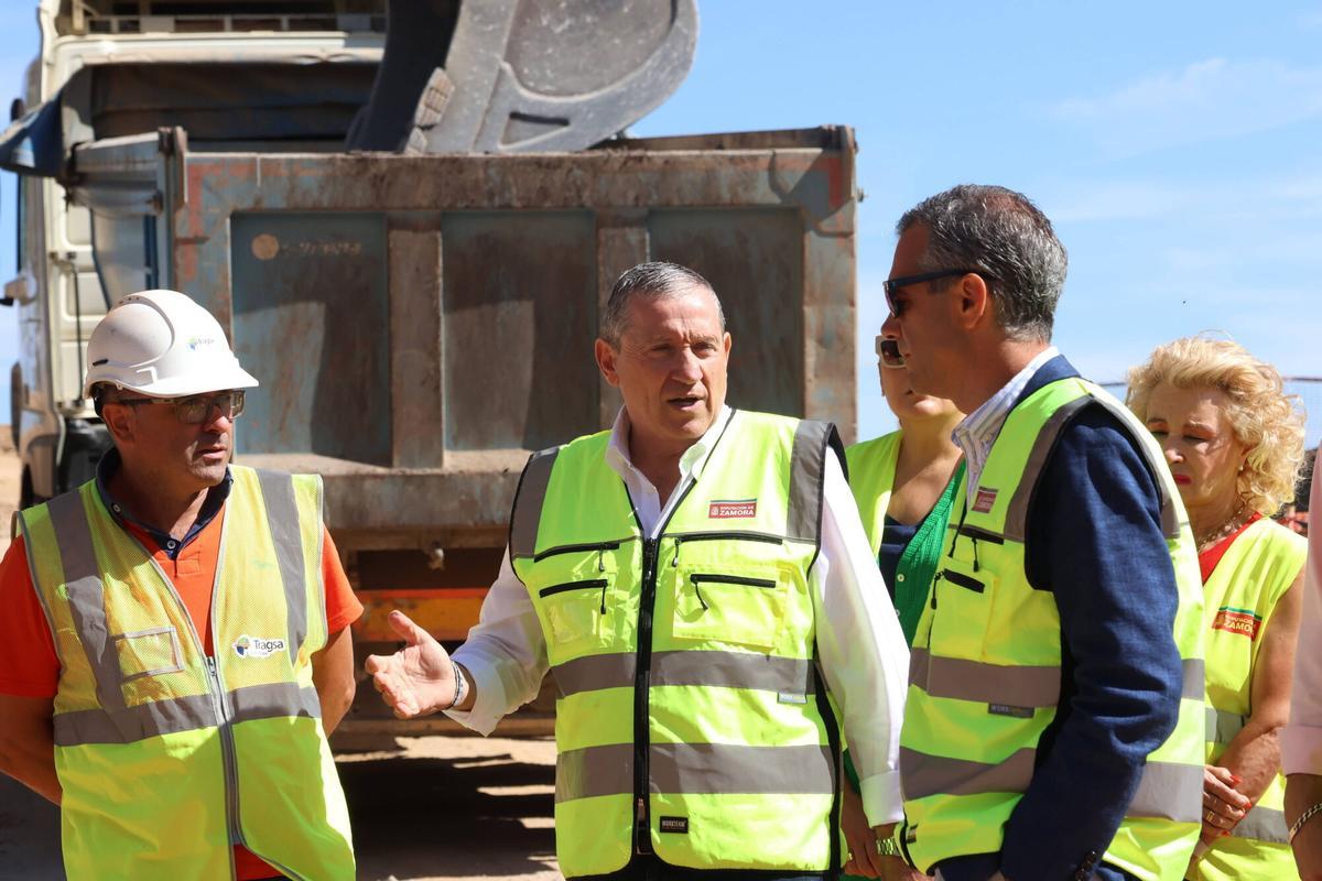 Los trabajos de derribo del viaducto que colapsó parcialmente el pasado mes de junio avanzan a buen ritmo con un 40% de la obra ejecutada.
