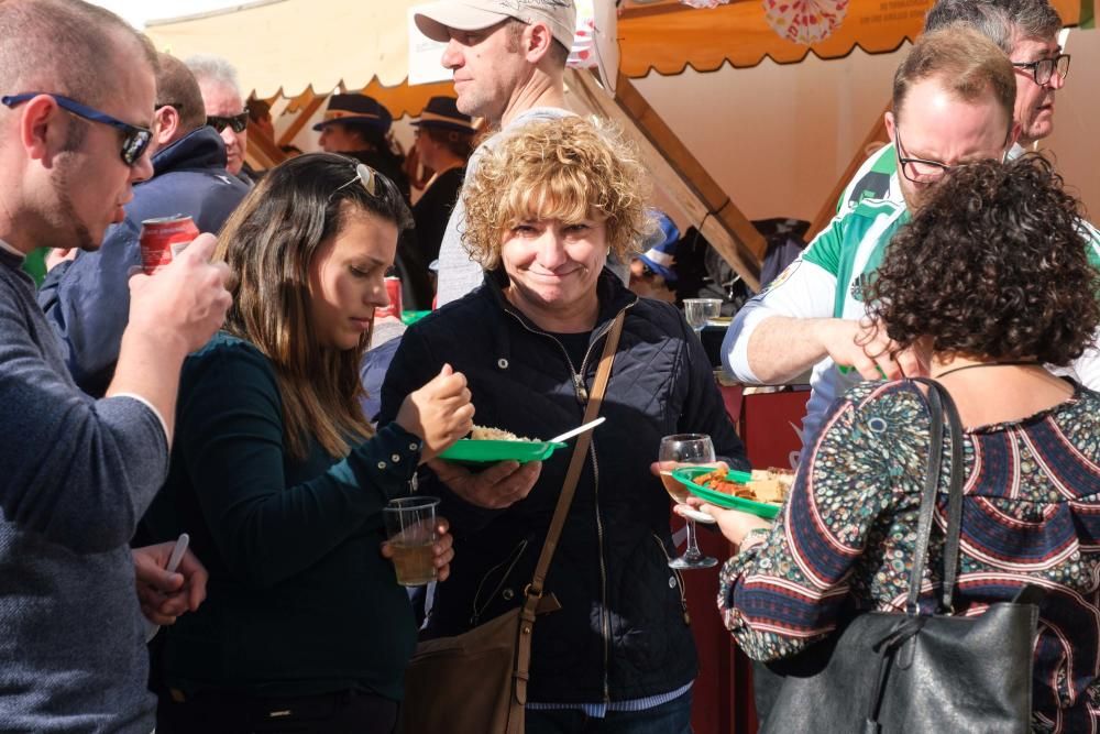 Los vecinos pudieron disfrutar de una tradicional y divertida jornada gastronómica