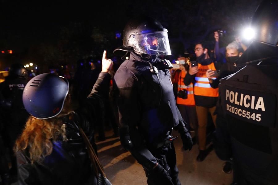 Protestas en Barcelona por la inhabilitación de Torra