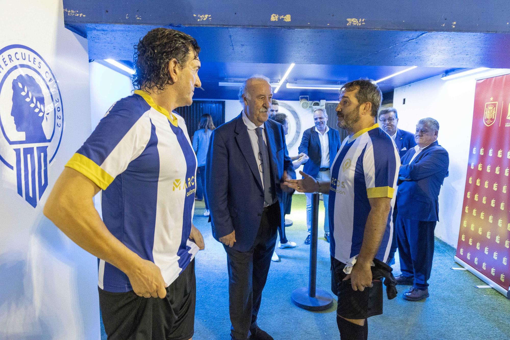 Leyendas del Hércules frente a leyendas de la Selección Española: Las imágenes del partido del Centenario