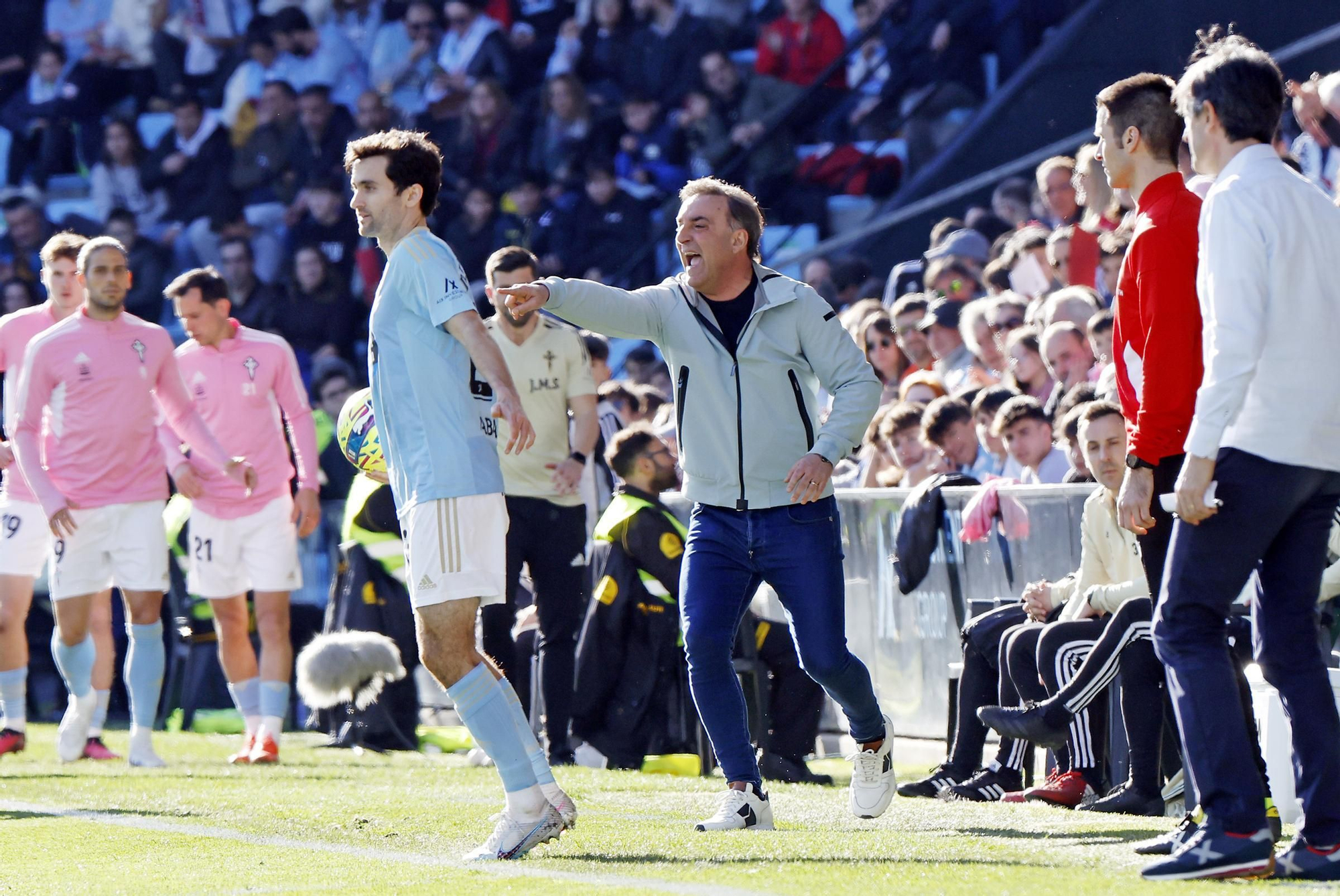 El Celta destituye a Carlos Carvalhal