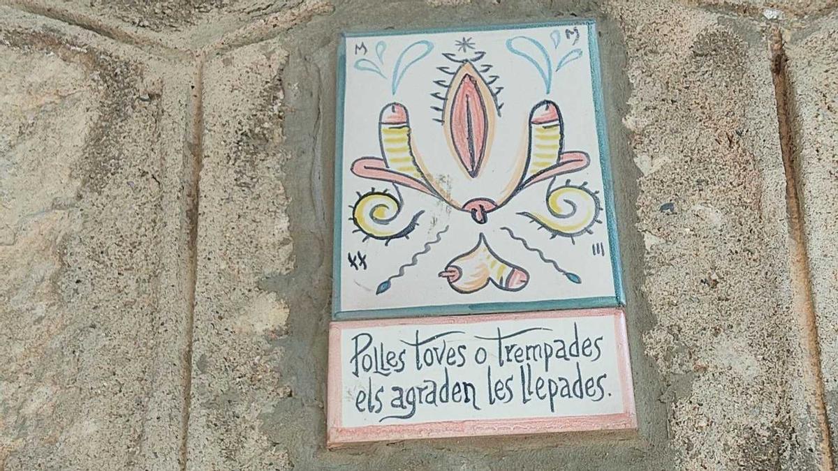 Rajoles de caire eròtic s'estenen per la Catalunya central