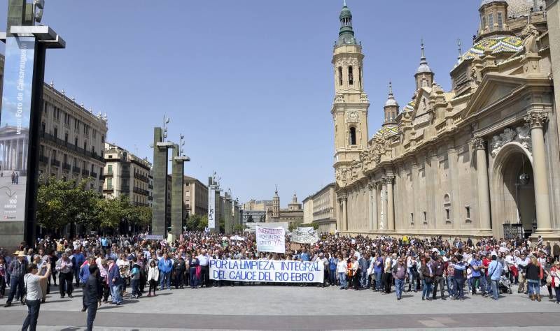 Fotogalería de la protesta de los afectados por las riadas