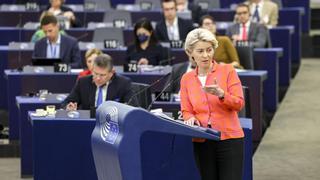 Bruselas prepara una "intervención de emergencia" en el mercado eléctrico