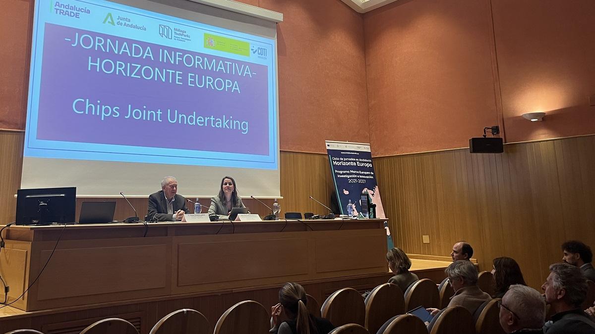La jornada de microelectrónica se ha celebrado en el PTA de Málaga.