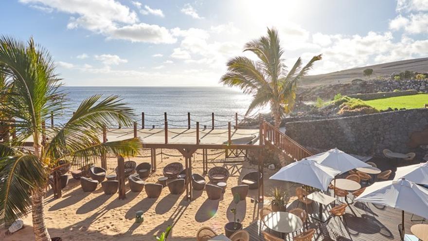 Este hotel en Lanzarote está en una ubicación privilegiada en puerto deportivo de la isla, Puerto Calero,