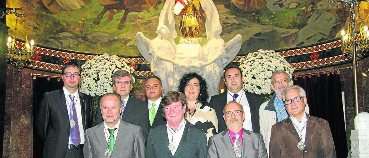 Los nuevos miembros de la junta directiva tomaron posesión el pasado domingo en la iglesia de San Jorge.