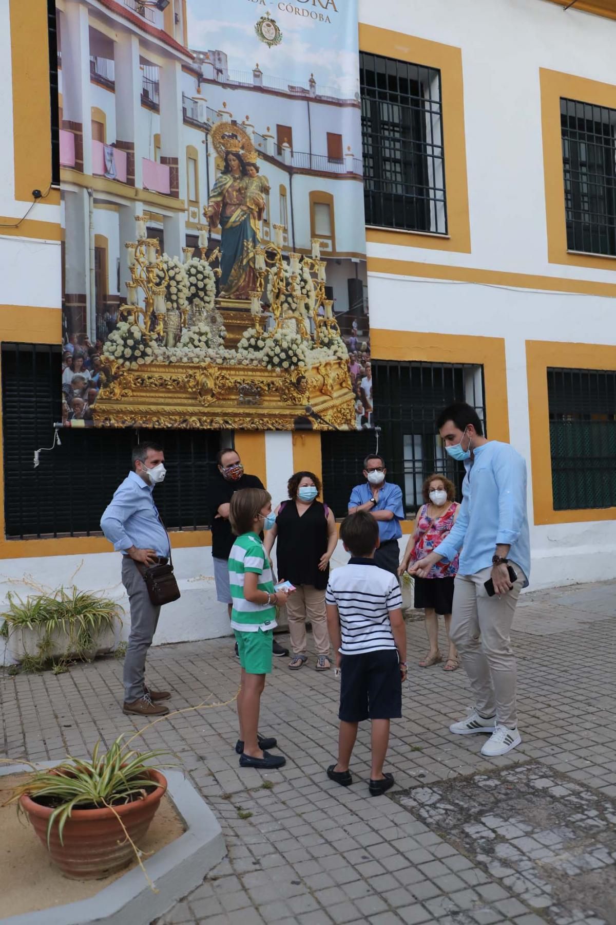 María Auxiliadora recibe el cariño de los cordobeses