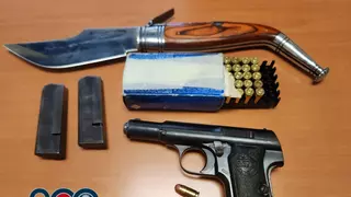 La Policía detiene a un histórico atracador de Zaragoza con una pistola, 42 cartuchos de munición y una navaja