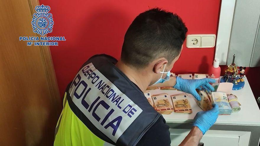 Hasta 60 detenidos en una operación de la Policía Nacional contra el blanqueo de capitales del narcotráfico.