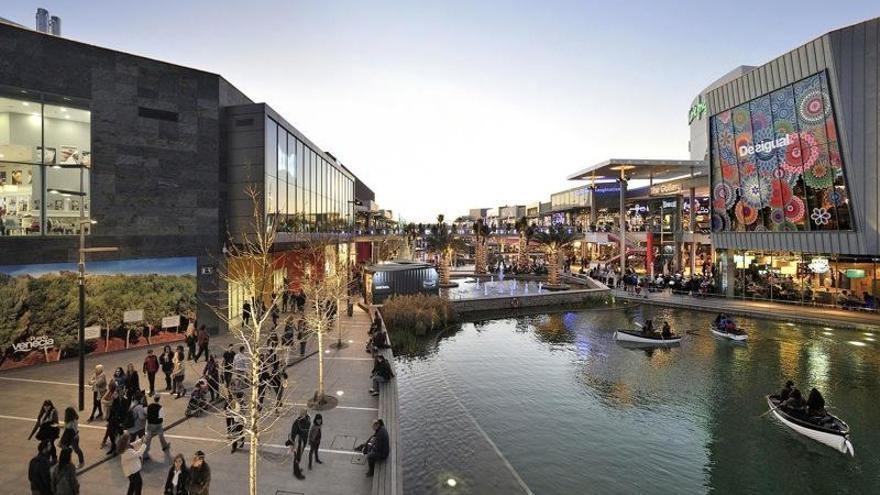 Puerto de Venecia, centro comercial propiedad de Intu en Zaragoza.