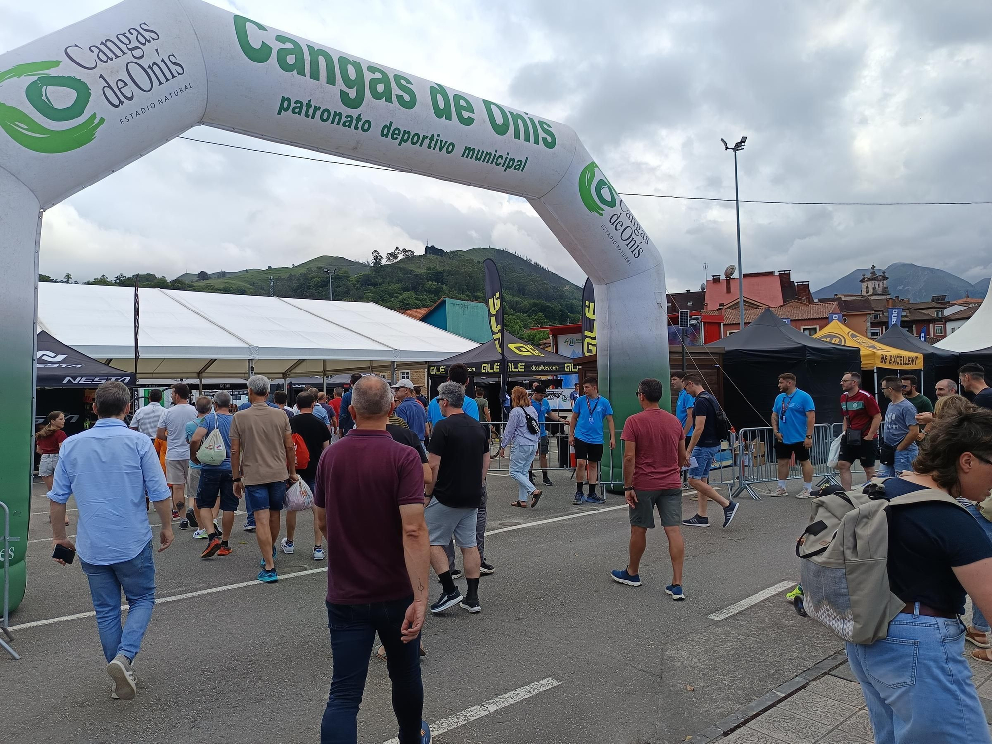 Cangas de Onís se prepara para el Desafío "Lagos de Covadonga"