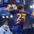 FC Barcelons vs Frigorificos del Morrazo (Hàndbol) Foto: Dani Barbeito Liga Asobal balonmano Palau Blaugrana. adrian sola. barça . frigorificos morrazo. liga asobal 2025/2026 barça . frigorificos morrazo. 04. accion. palau blaugrana