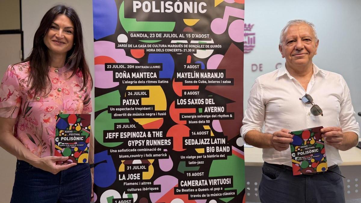 Presentación en rueda de prensa.