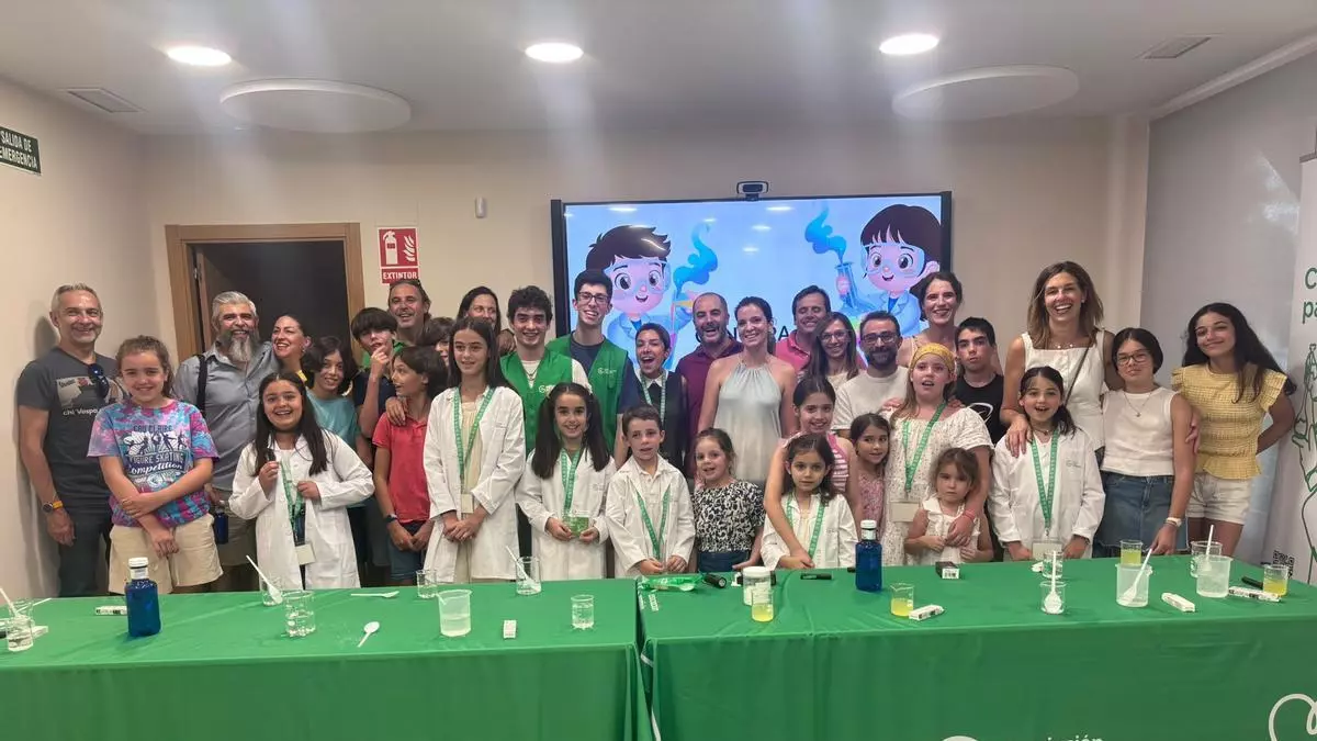 La cantera de la ciencia ya tiene nombres propios: siete escolares de Cáceres se convierten en pequeños investigadores contra el cáncer