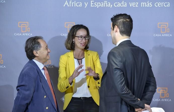 LAS PALMAS DE GRAN CANARIA A 05/06/2017. Apertura del curso proyecto público privado con 15 cargos de paises africanos pertenecientes a la CEDEAO en Casa Africa. Arianne Hernández secretaria general de Casa Africa. Directora General de Promoción Económica del Gobierno de Canarias Cristina Hdez. Carnicer.  FOTO: J.PÉREZ CURBELO