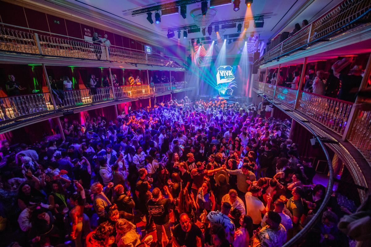 'Tardeo Perayra' es una de las fiestas más esperadas del calendario invernal.