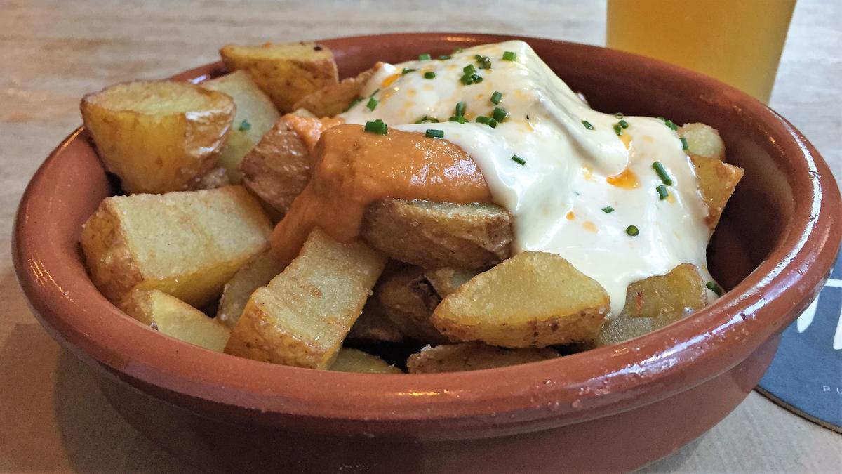 Las patatas bravas de El Tap.