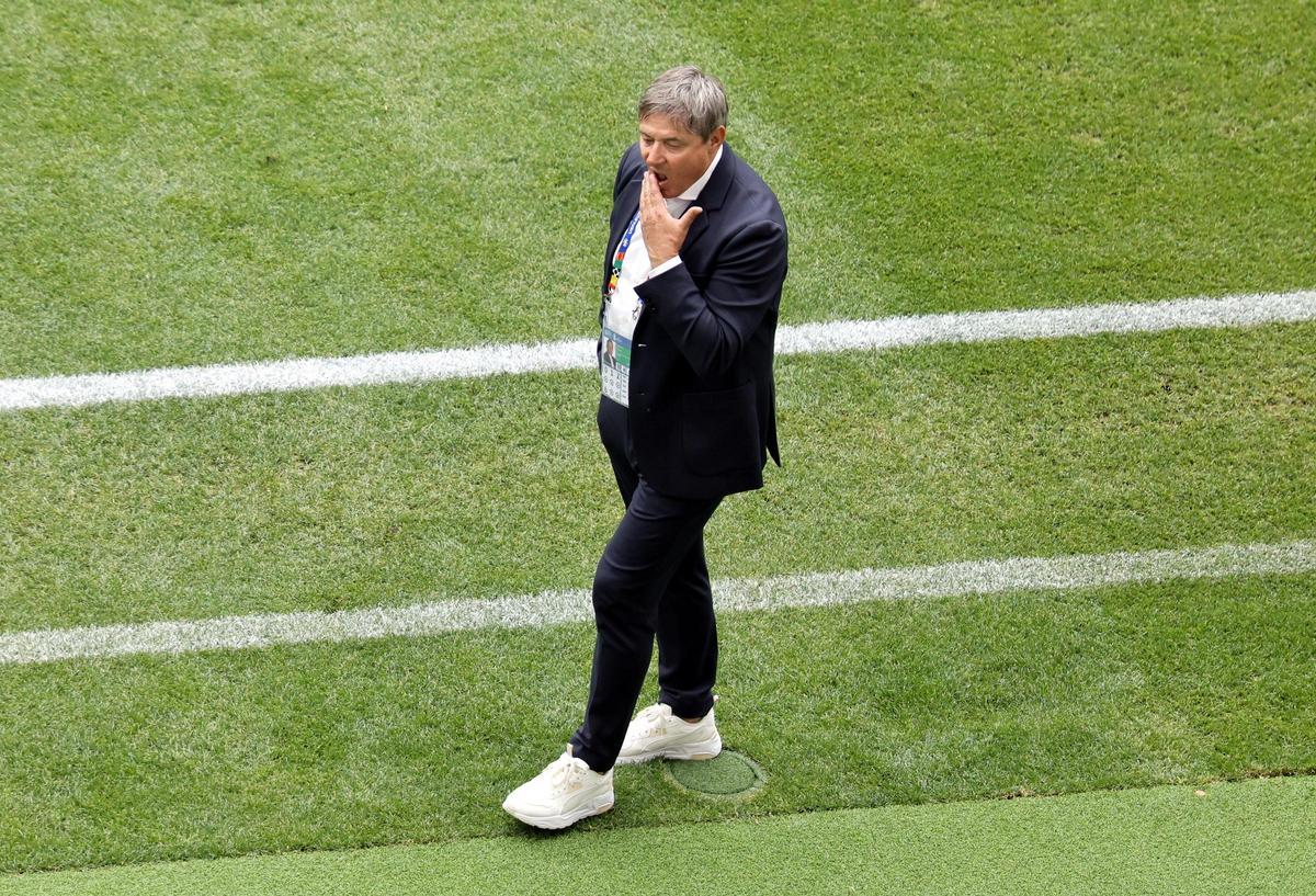 Eurocopa 2024 | Fase de grupos: Eslovenia - Serbia, en imágenes. Eurocopa 2024 | Fase de grupos: Eslovenia - Serbia, en imágenes.