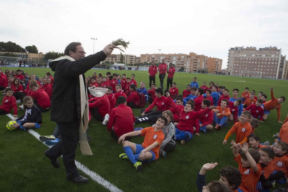 Inauguración del nuevo campo de fútbol del colegio Salesianos