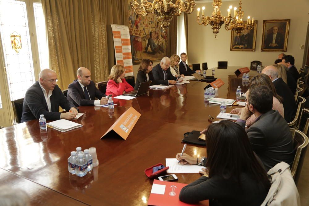 El Consejo Social de la Universidad de Alicante homenajea a Luisa Pastor