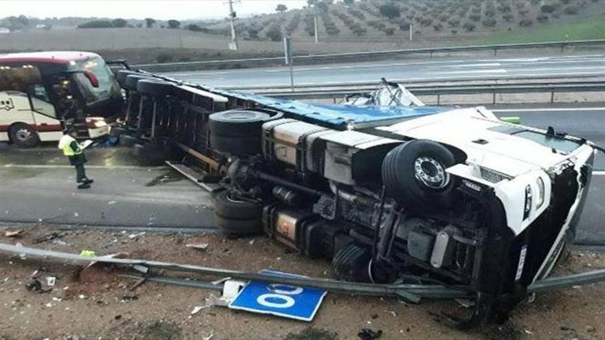 Accidente de autobus del Ríos Renovables
