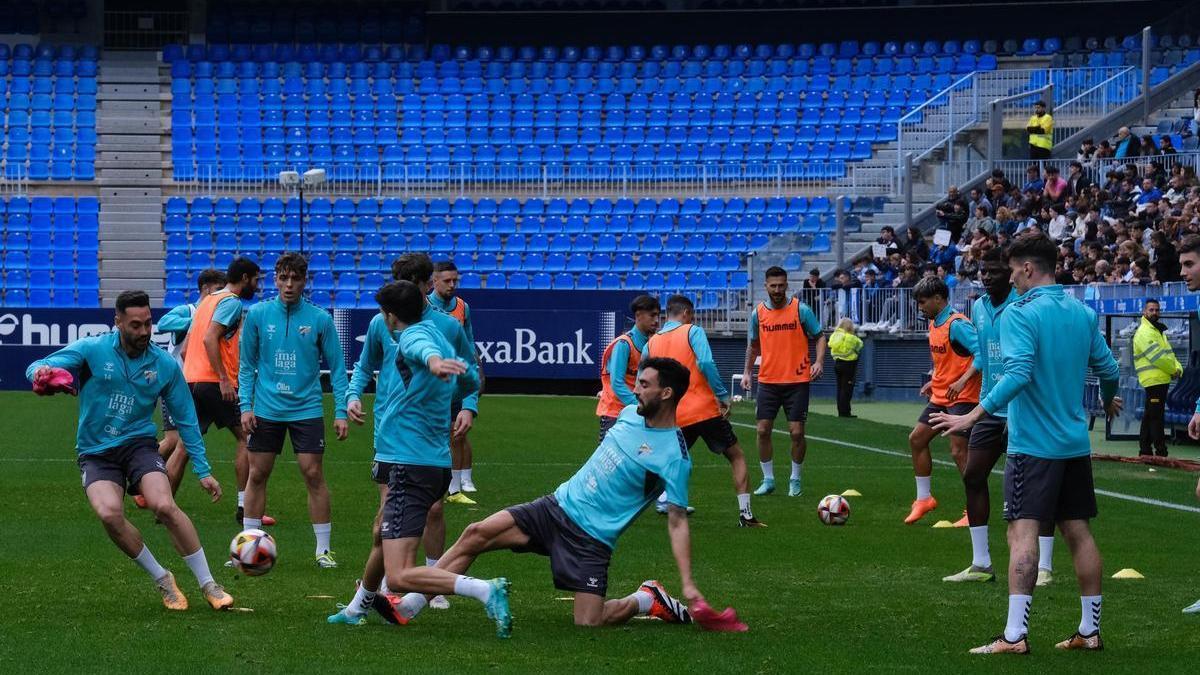 Juande vuelve a entrenar con el Málaga CF varios meses después.