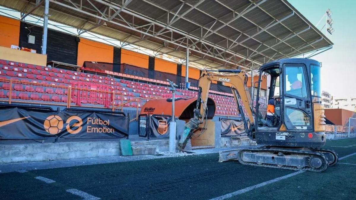 Las obras en el campo de Sant Gregori ha impedido que se juegue ahí el partido ante el Betis.