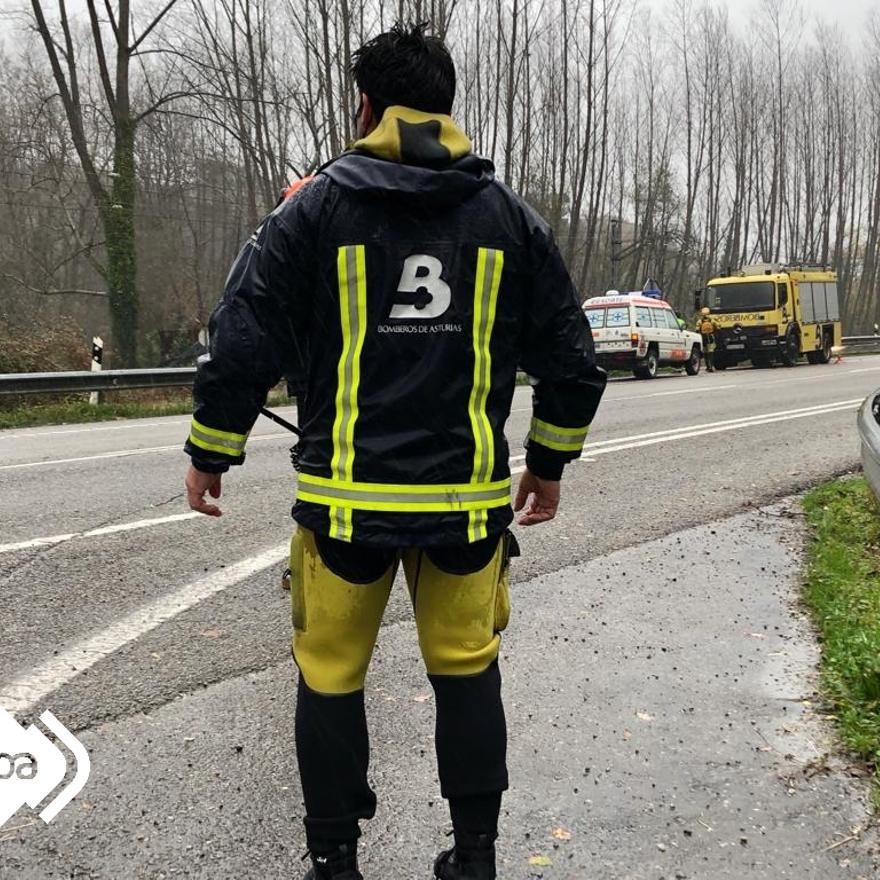 Bomberos, en la zona del Piloña.