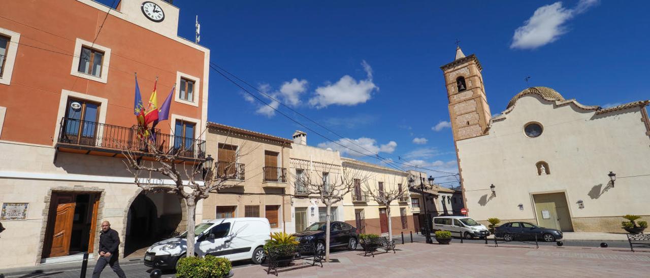 La plaza del Ayuntamiento de Salinas