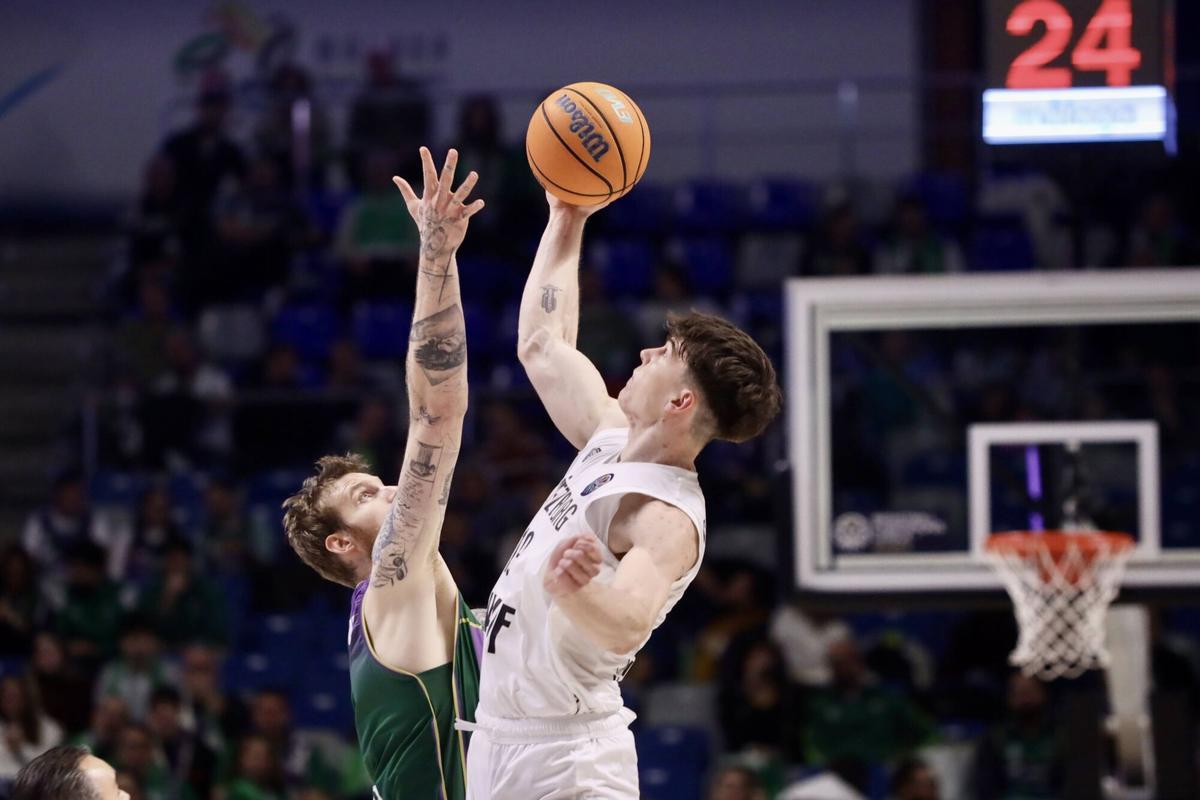 Imágenes del partido de la BCL entre el Unicaja y el Würzburg
