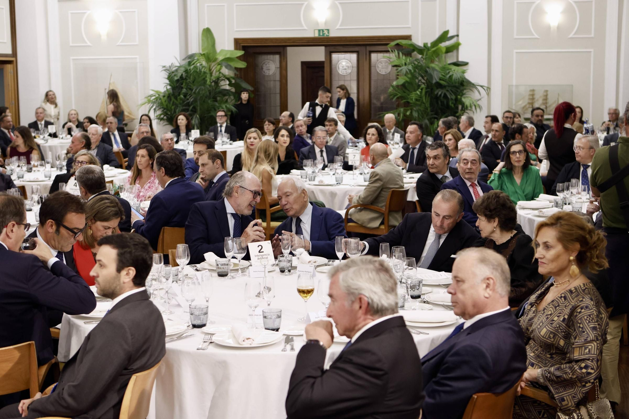 EN IMÁGENES | Entrega del XIV Premio Álvarez Margaride a Luis Rodríguez-Ovejero