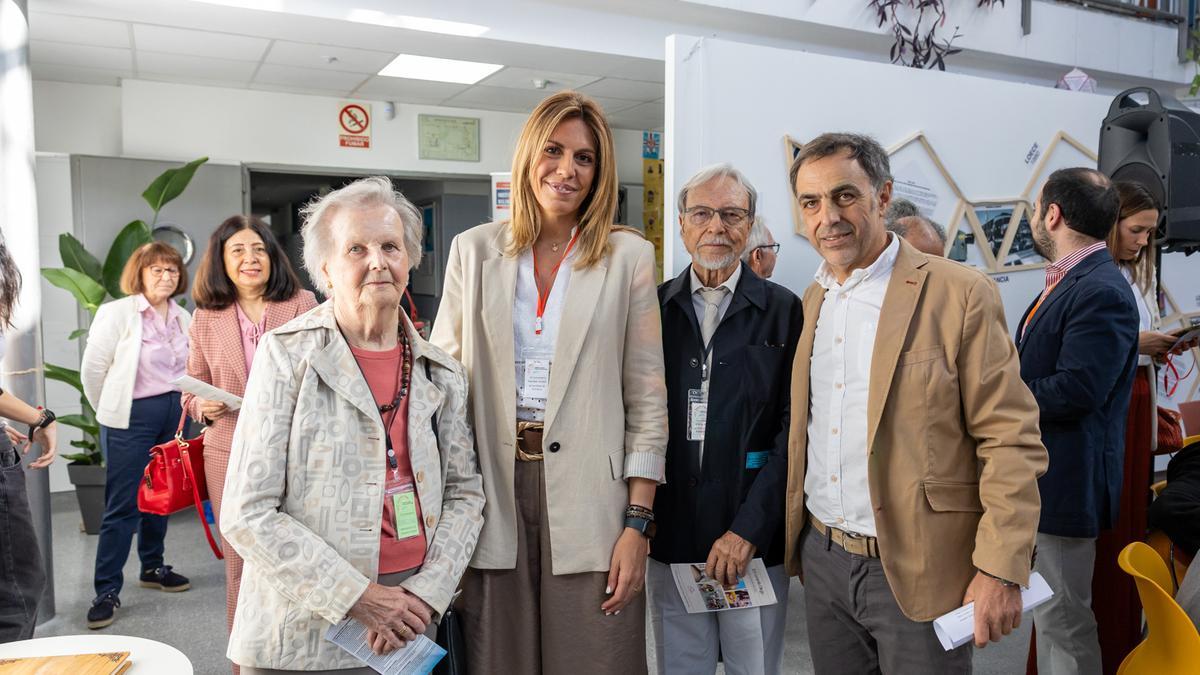 La alcaldesa de Pozuelo, Paloma Tejero, durante la celebración del 50 aniverso del IES Gerardo Diego