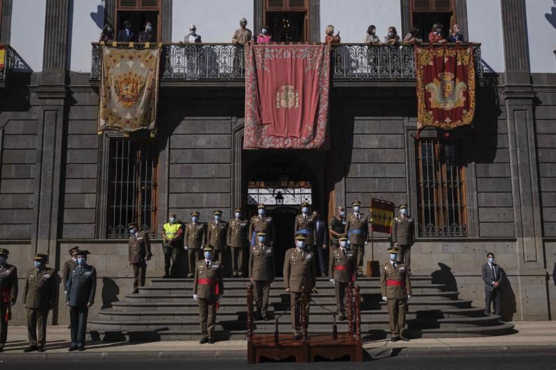 El general de División Alejandro Escámez toma posesión del nuevo Jefe del Mando de Canarias