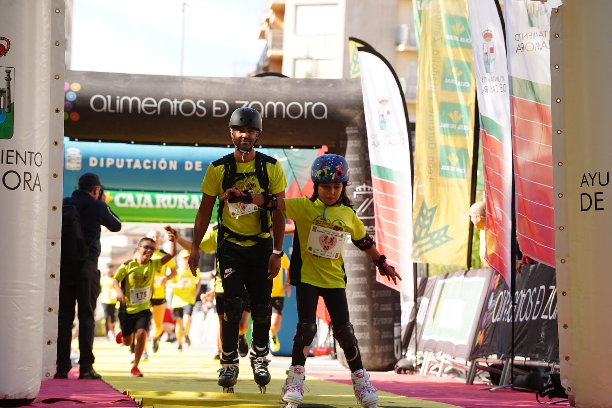 Búscate en esta galería de imágenes de la carrera de la Guardia Civil en Zamora