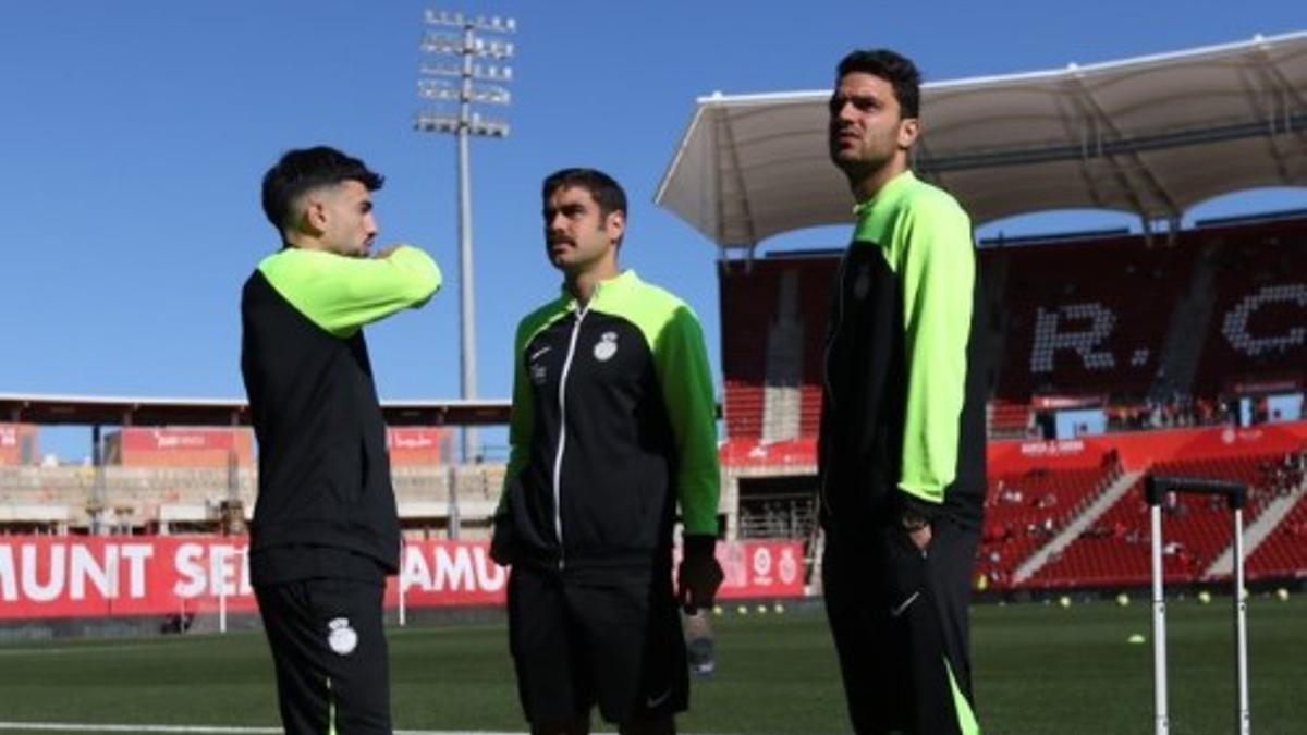 Morlanes, Abdón y Grenier esperan su oportunidad ante el Real Madrid.