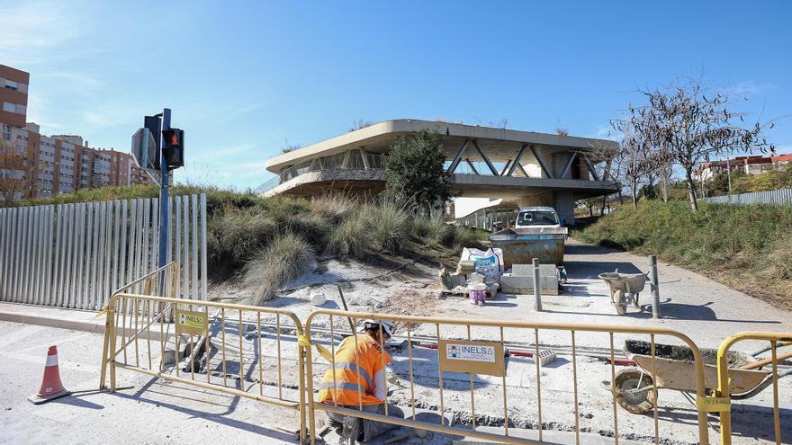 Alicante inicia el vallado del Observatorio de Medio Ambiente para combatir el vandalismo