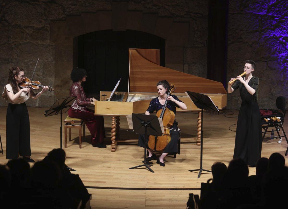 «Marsyas Baroque», sobre el escenario de la sala de cámara del Auditorio de Oviedo.  | IRMA COLLÍN