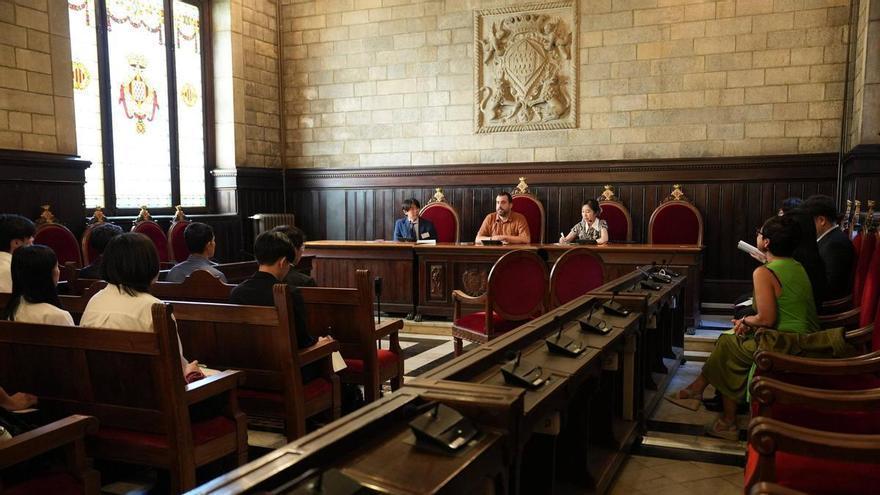 Girona comparteix el seu model de turisme amb una delegació del Japó