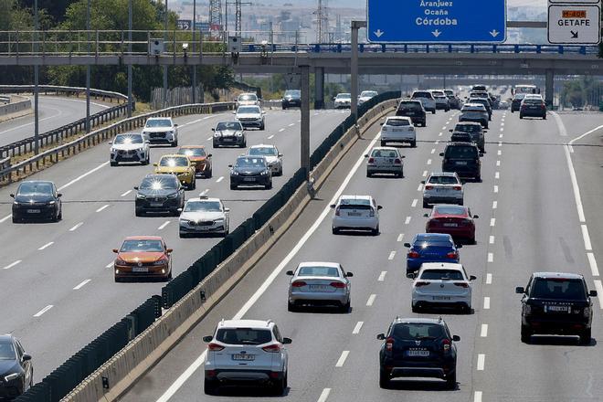 Varios accidentes dificultan un tráfico ya intenso en la segunda operación salida del verano