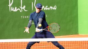 Jamie Murray, que jugará el partido de dobles con Gran Bretaña, entrena en Marbella.