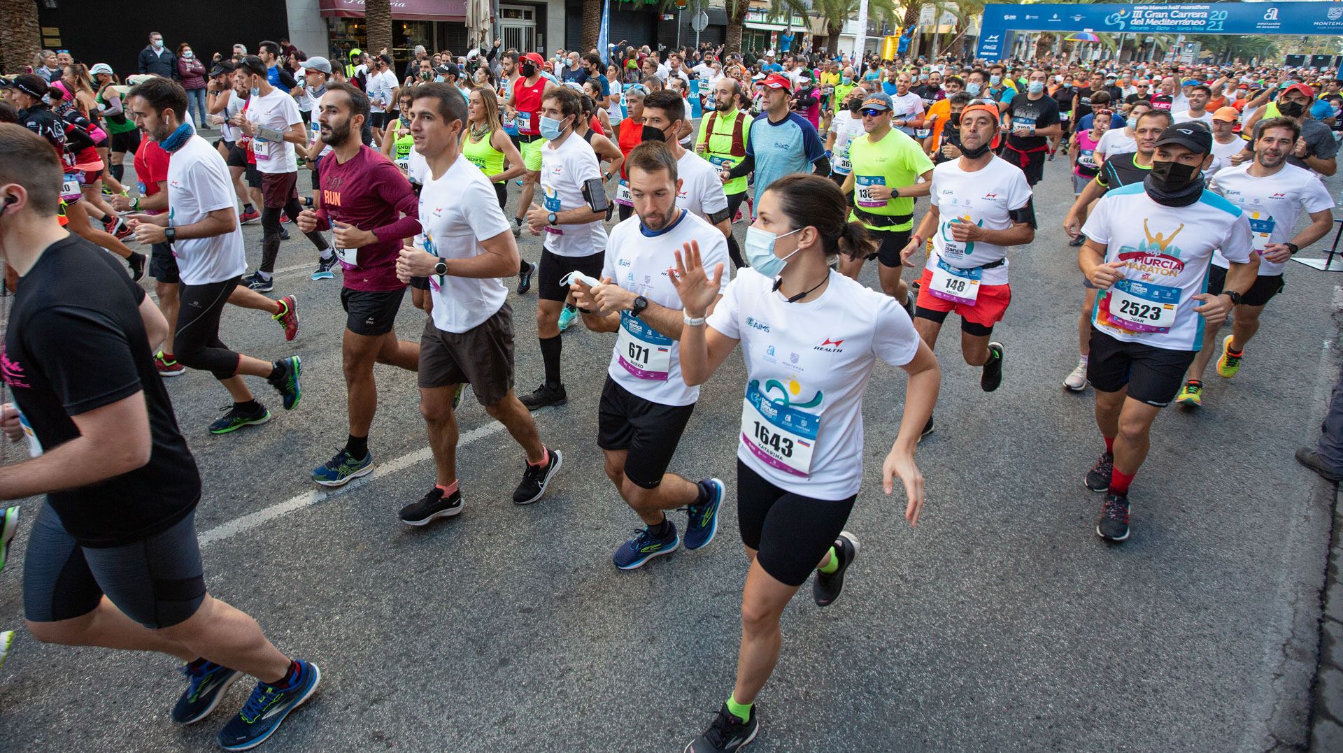 Edwin Kipruto y Yésica Mas conquistan la Gran Carrera del Mediterráneo.jpeg