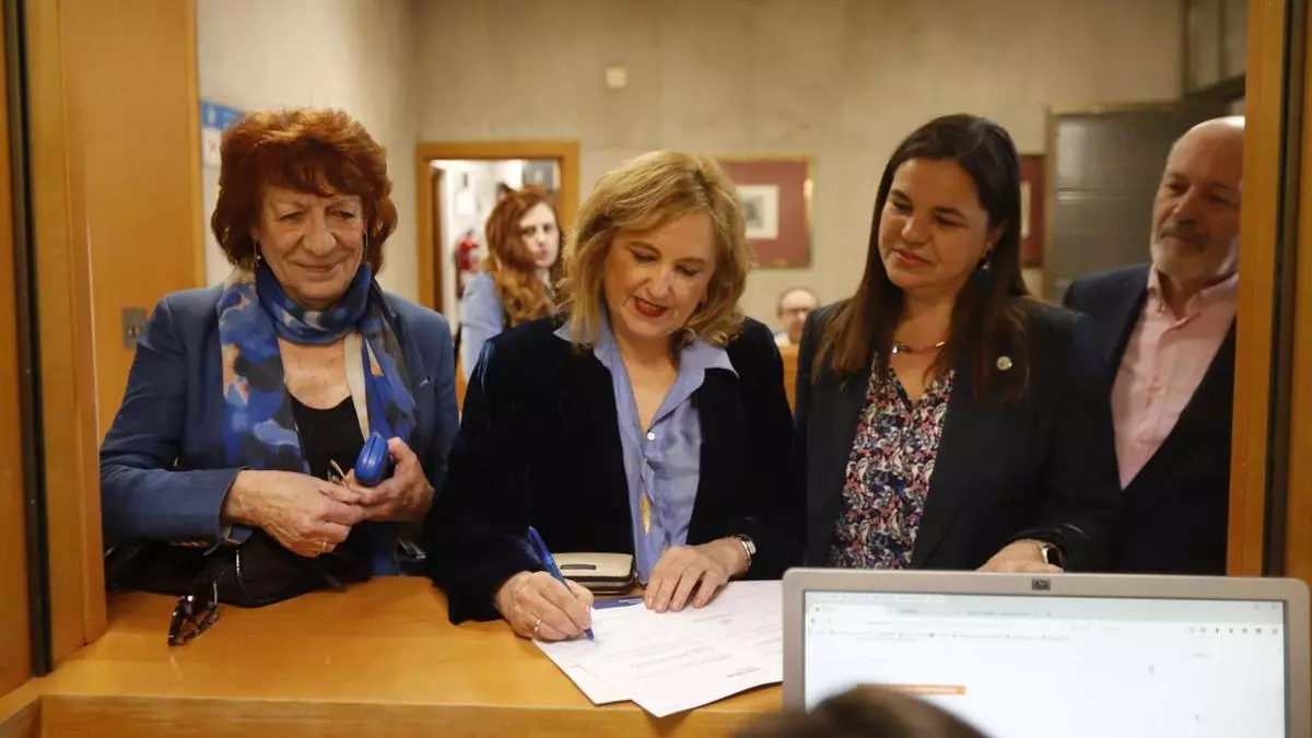 Rosa Bolea, candidata a rectora de la Universidad de Zaragoza: "Mi prioridad será poner a los estudiantes en el centro de todo"