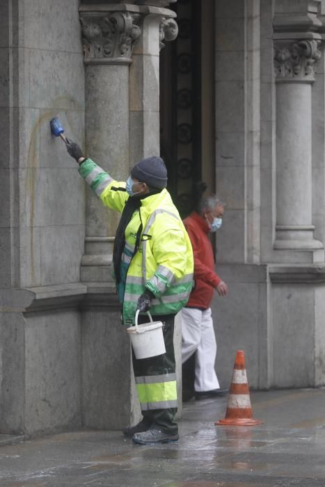 Girona intenta tornar a la normalitat després de la segona nit d'aldarulls