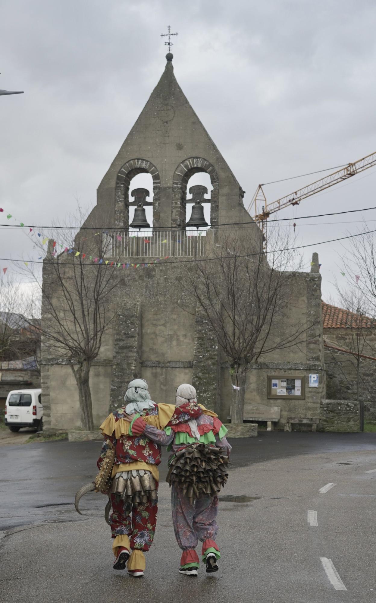 GALERIA | Martes de Carnaval en Villanueva de Valrojo