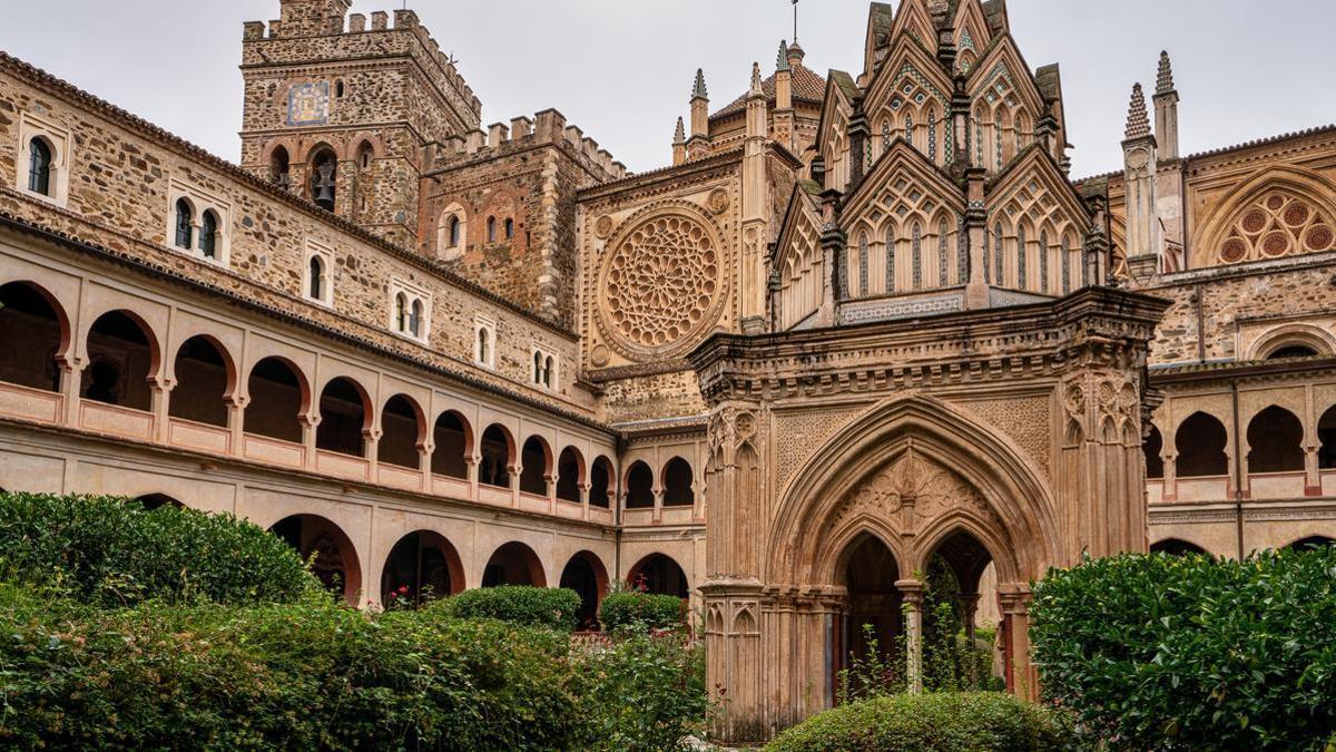 El monasterio de Santa María de Guadalupe es uno de los enclaves más memorables de la ciudad