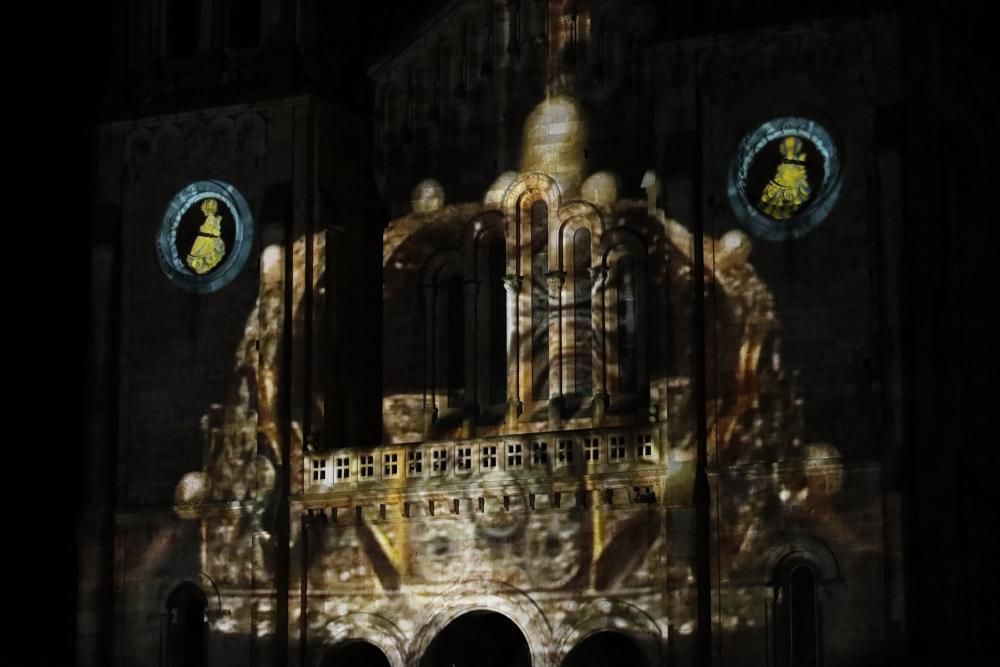 Proyección de "videomapping" en Covadonga.